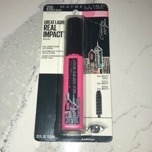 Maybelline Great Lash Mascara . NEW